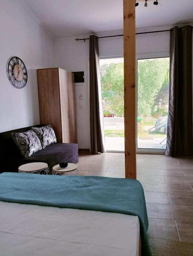 Studio Bakali Apartment Торони Екстериор снимка